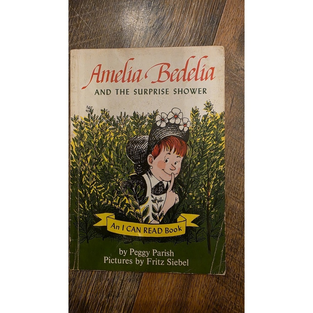 VINTAGE Amelia Bedelia and the Surprise Shower 1966 Peggy Parish I Can Read Book